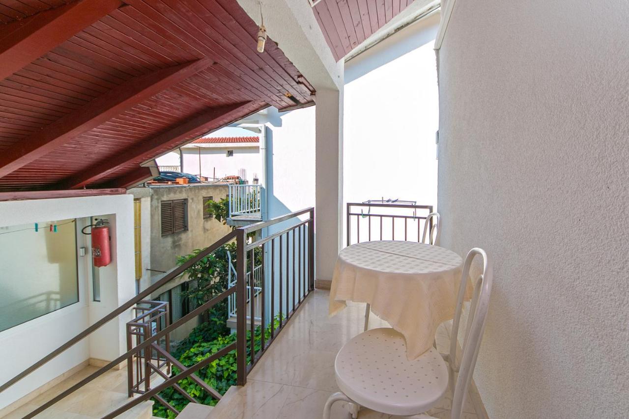Apartments By The Sea Podaca, Makarska - 516 Екстер'єр фото